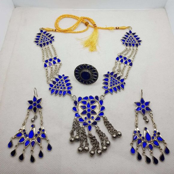 Blue Glass Stones Mala Pendant Necklace With Big Earrings and Ring, Handmade - Picture 2 of 12